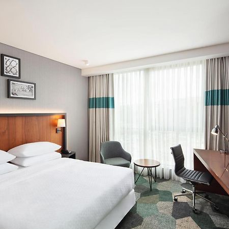 Four Points By Sheraton Istanbul Kagithane Экстерьер фото